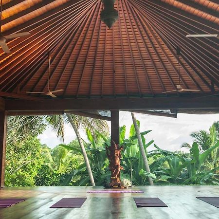 לינה וארוחת בוקר אונה ואטונה Sri Yoga Shala מראה חיצוני תמונה